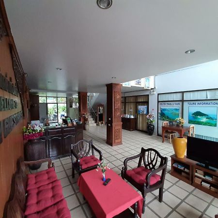 Holiday Guest House شاطئ تشاوينغ المظهر الخارجي الصورة