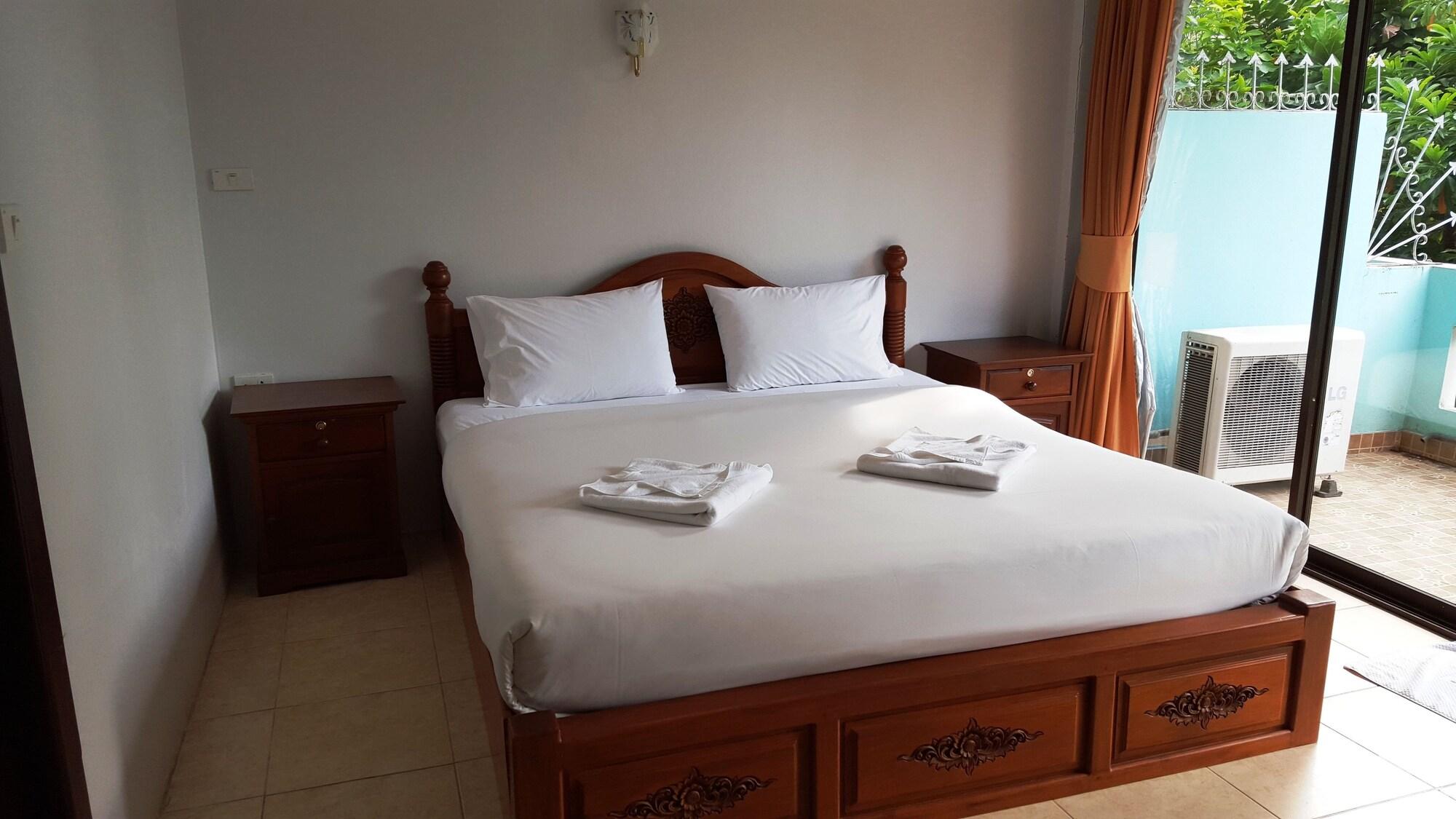Holiday Guest House شاطئ تشاوينغ المظهر الخارجي الصورة