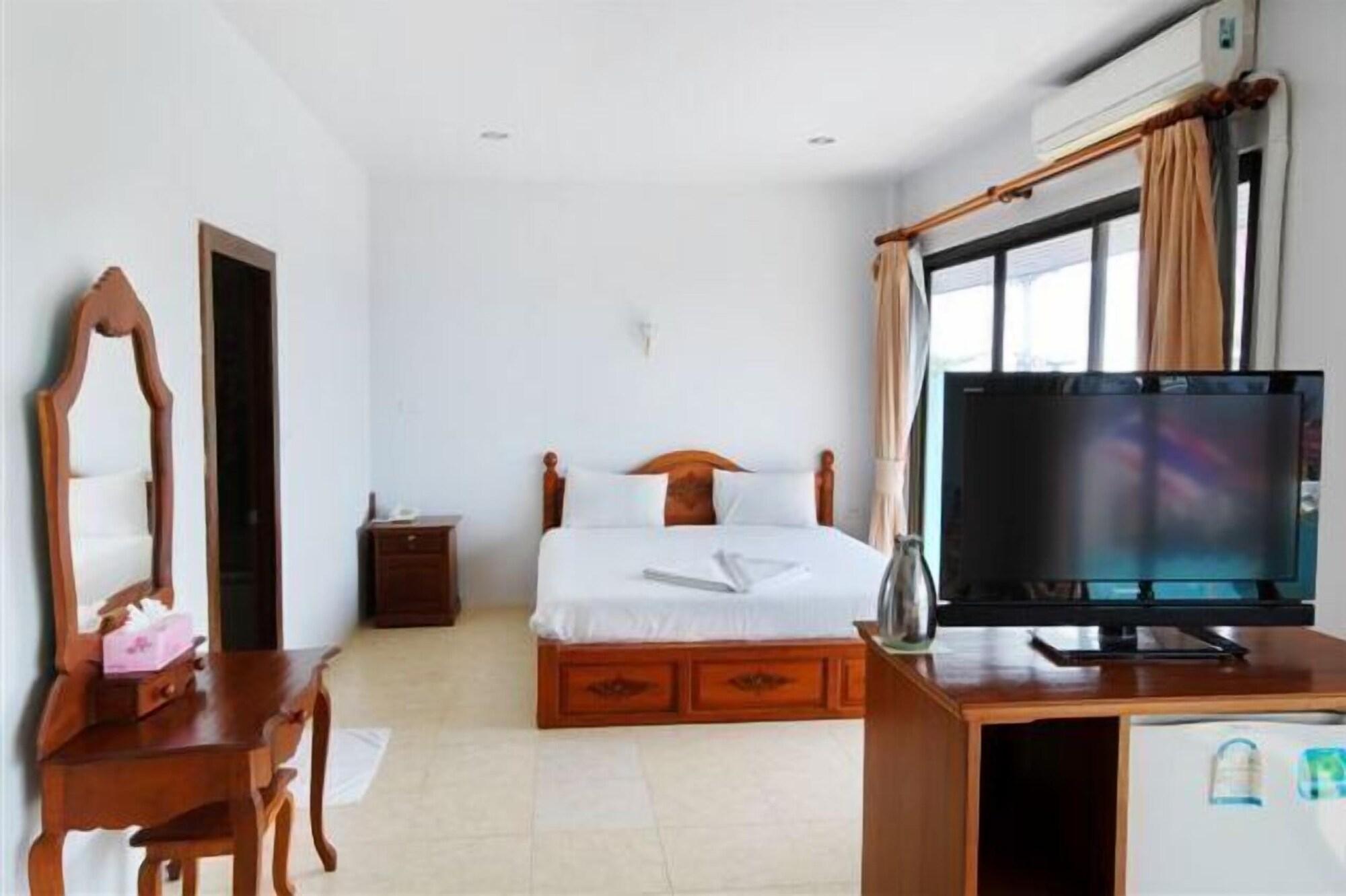 Holiday Guest House شاطئ تشاوينغ المظهر الخارجي الصورة