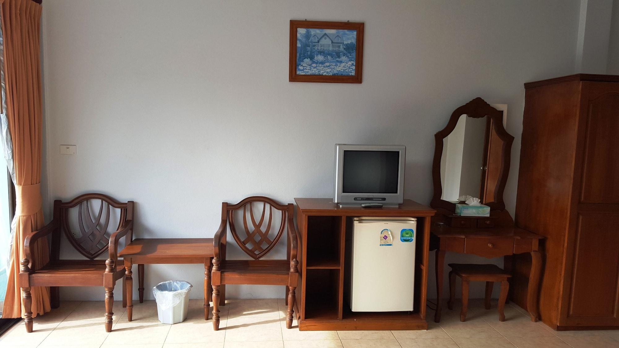 Holiday Guest House شاطئ تشاوينغ المظهر الخارجي الصورة