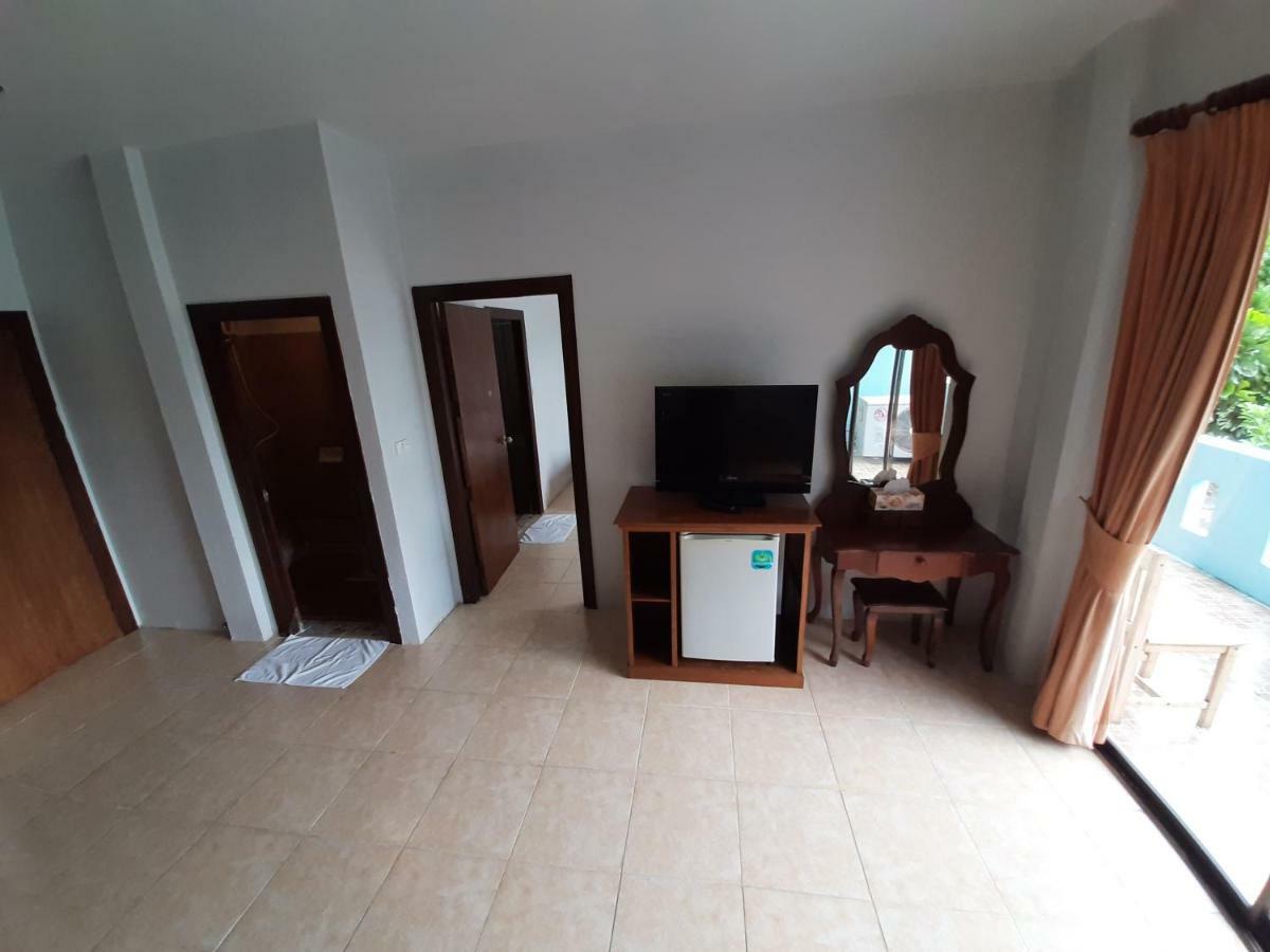 Holiday Guest House شاطئ تشاوينغ المظهر الخارجي الصورة