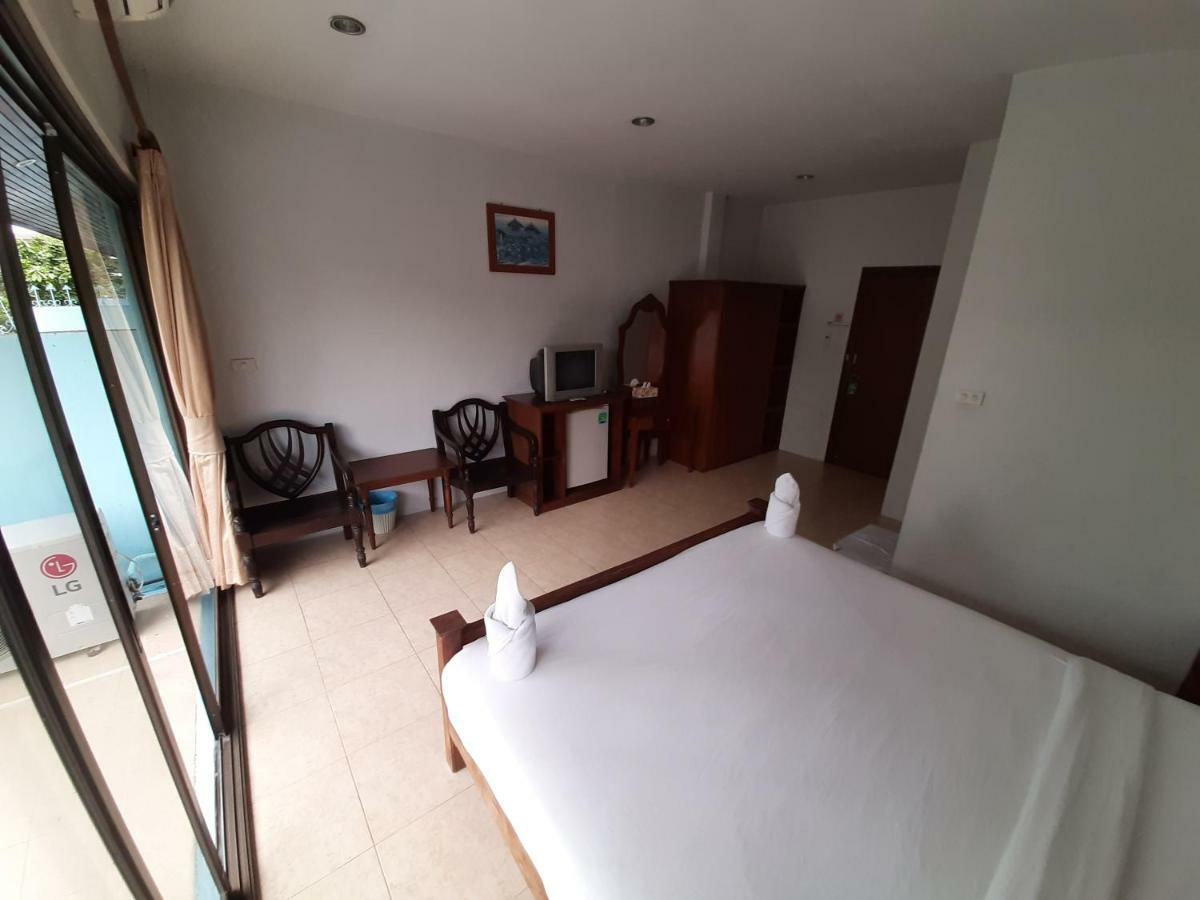 Holiday Guest House شاطئ تشاوينغ المظهر الخارجي الصورة