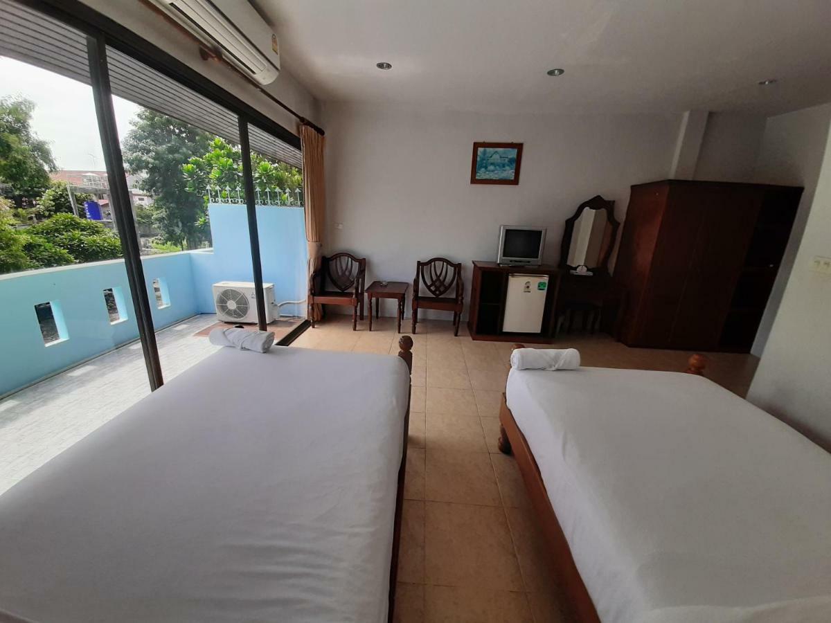 Holiday Guest House شاطئ تشاوينغ المظهر الخارجي الصورة