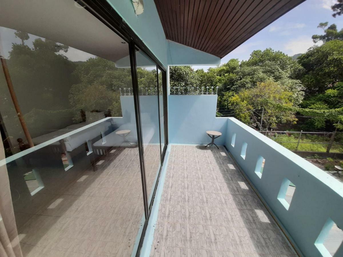 Holiday Guest House شاطئ تشاوينغ المظهر الخارجي الصورة